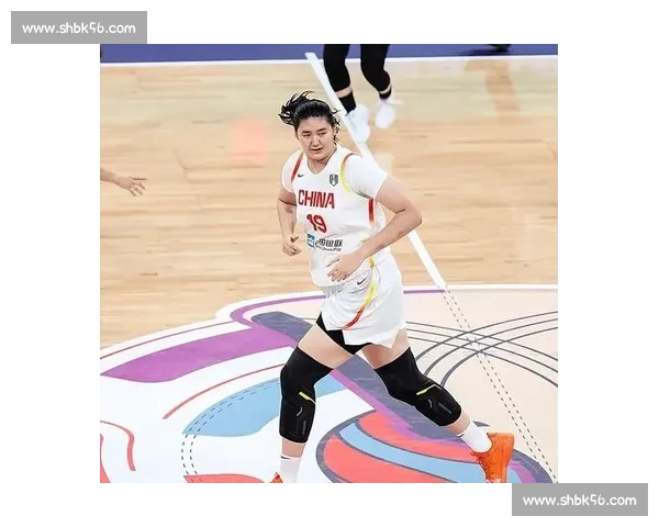 张子宇内线铁闸无解!对手抱头叹息:防不住,根本防不住 张子宇内线铁闸无解!对手抱头叹息:防不住,根本防不住