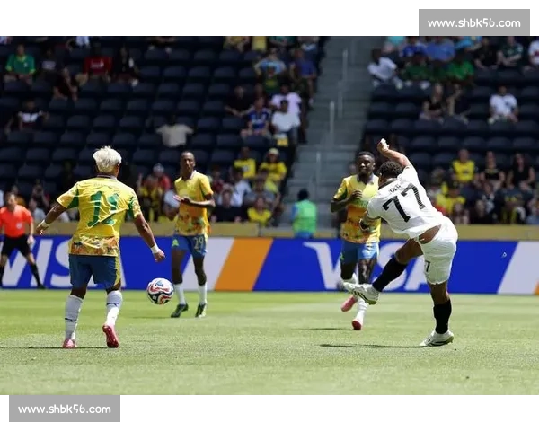 贝林厄姆兄弟号码传承!乔布 77 号接棒裘德 22 号征战世俱杯