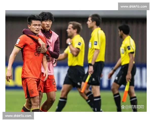 国足帅位争夺战白热化！久尔杰维奇临危受命剑指东亚杯