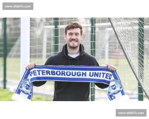 英甲锋霸杰德 - 琼斯自由身投德甲！彼得堡联痛失千万级摇钱树